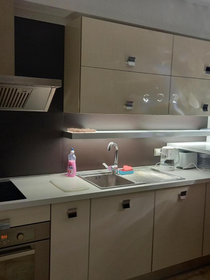 Perla 1 Apartments Равда Екстериор снимка